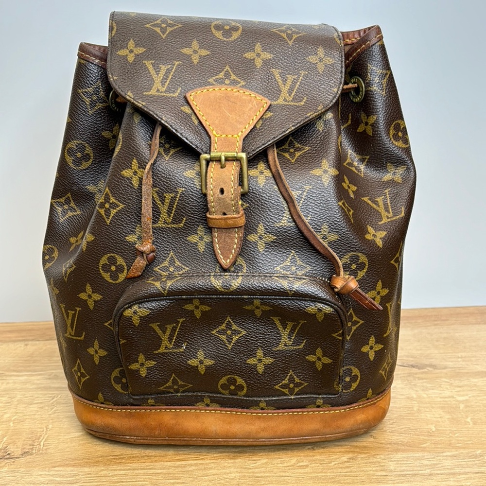 Louis Vuitton Montsouris MM Monogram Backpack